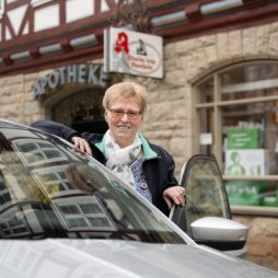 Frau Helma Mänz